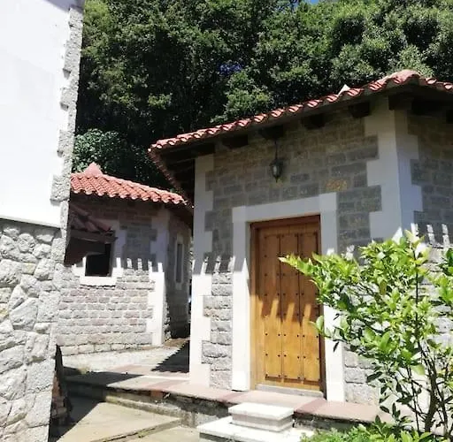 Holiday home Casa Con Amplio Jardin En Pechon