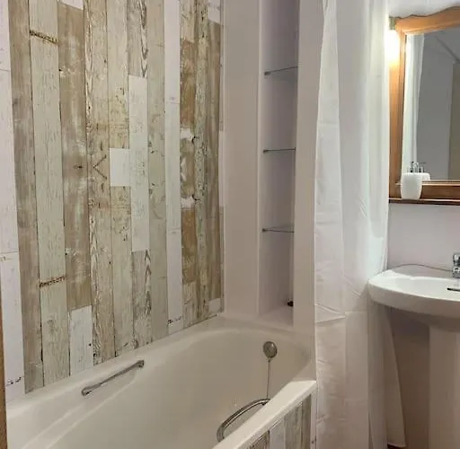 Holiday home Casa Con Amplio Jardin En *