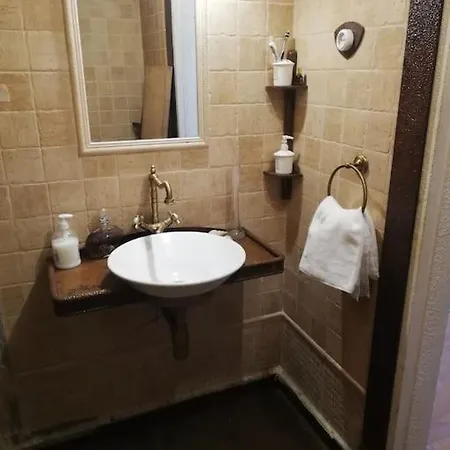 Casa Con Amplio Jardin En * Pechón