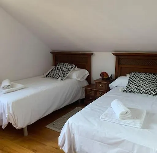 Casa Con Amplio Jardin En